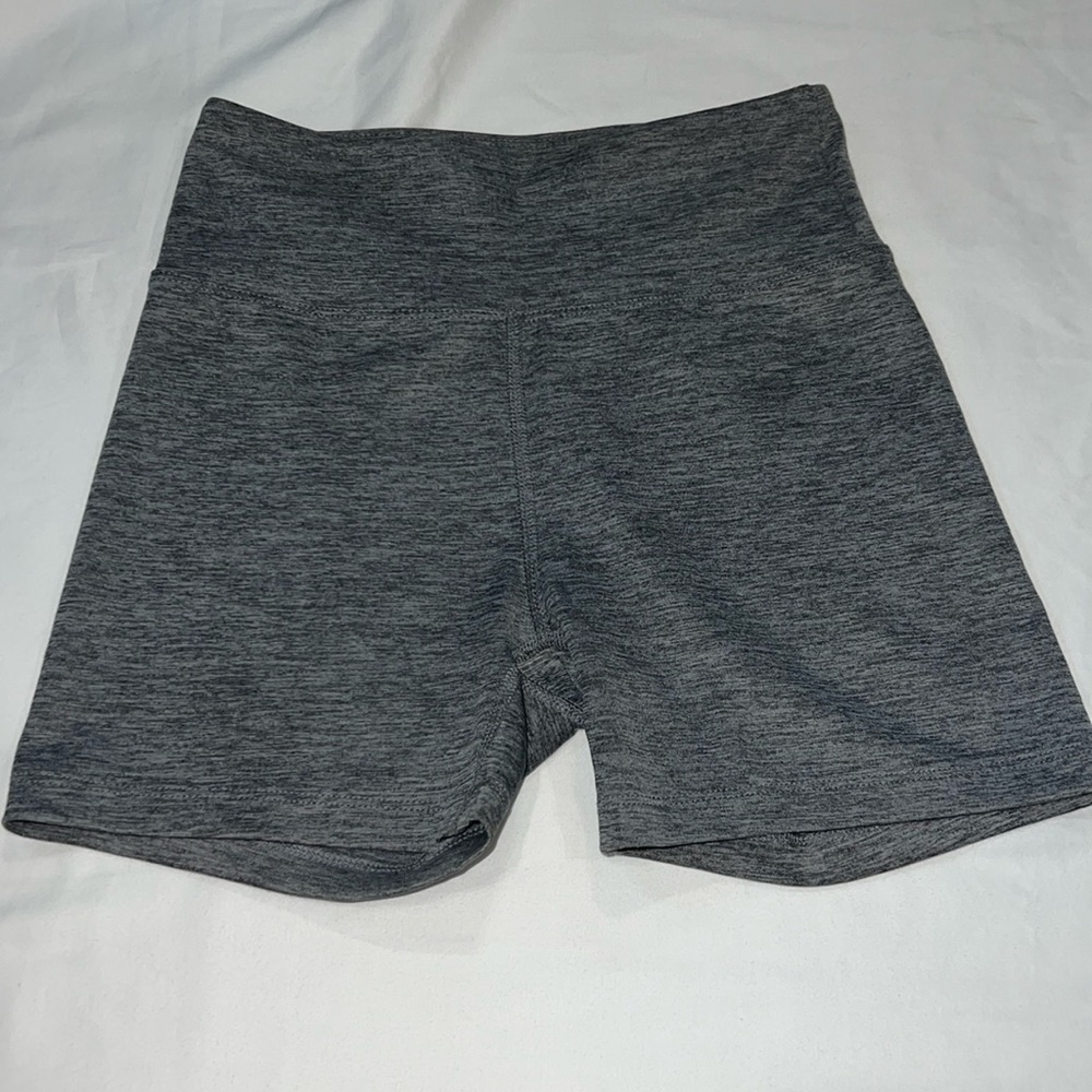 Bally Total Fitness Women’s Grey High-Rise Shorts Medium - 1012